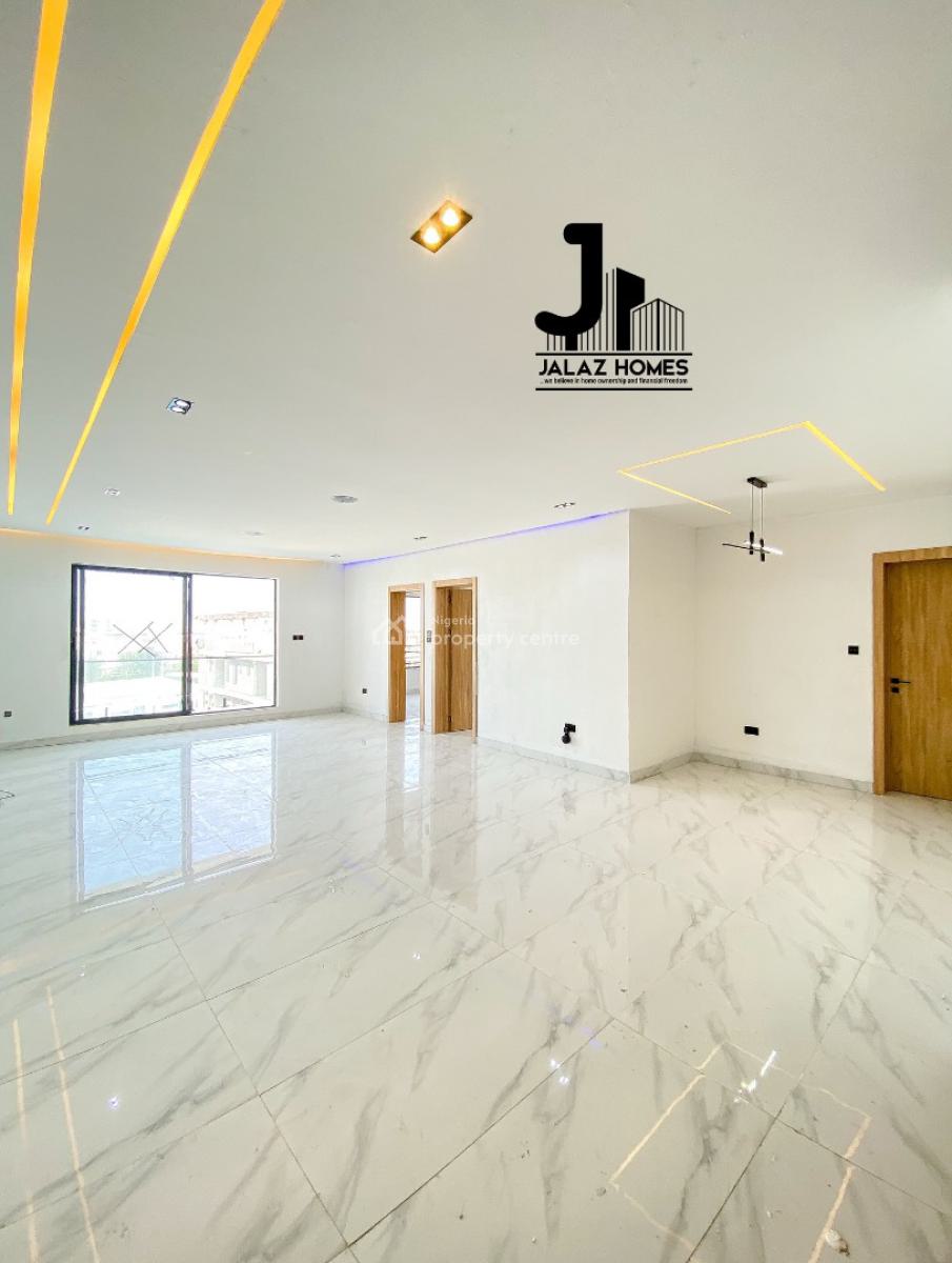 2 Bedroom Apartment, Lekki Phase 1, Lekki, Lagos, Flat / Apartment for Sale