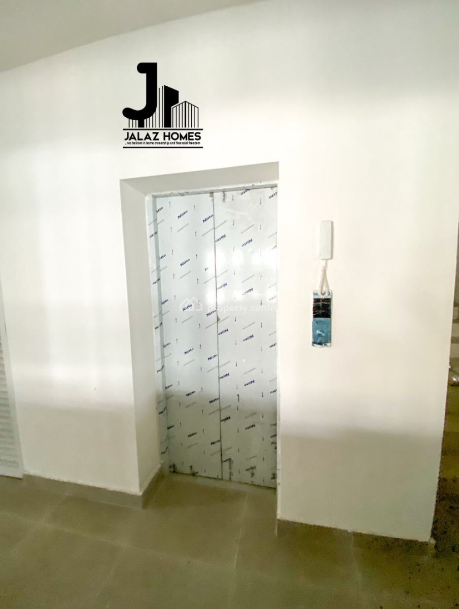 2 Bedroom Apartment, Lekki Phase 1, Lekki, Lagos, House for Sale