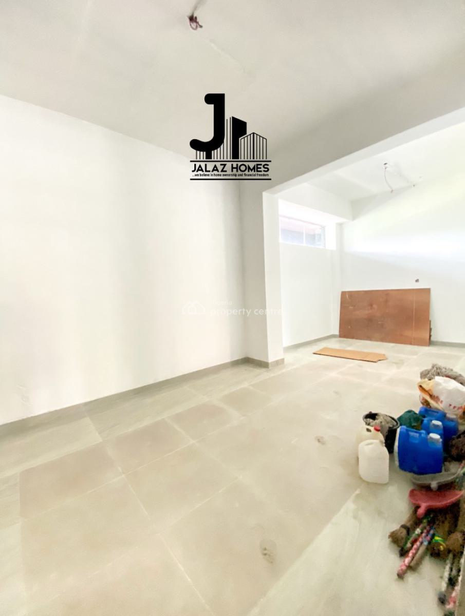 2 Bedroom Apartment, Lekki Phase 1, Lekki, Lagos, House for Sale