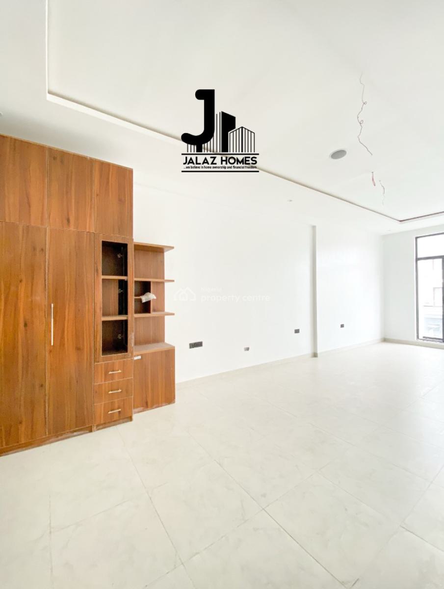 2 Bedroom Apartment, Lekki Phase 1, Lekki, Lagos, House for Sale