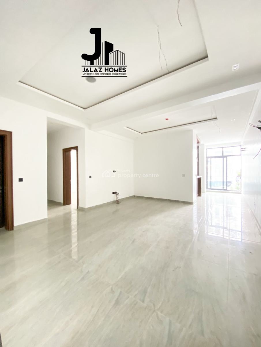 2 Bedroom Apartment, Lekki Phase 1, Lekki, Lagos, House for Sale