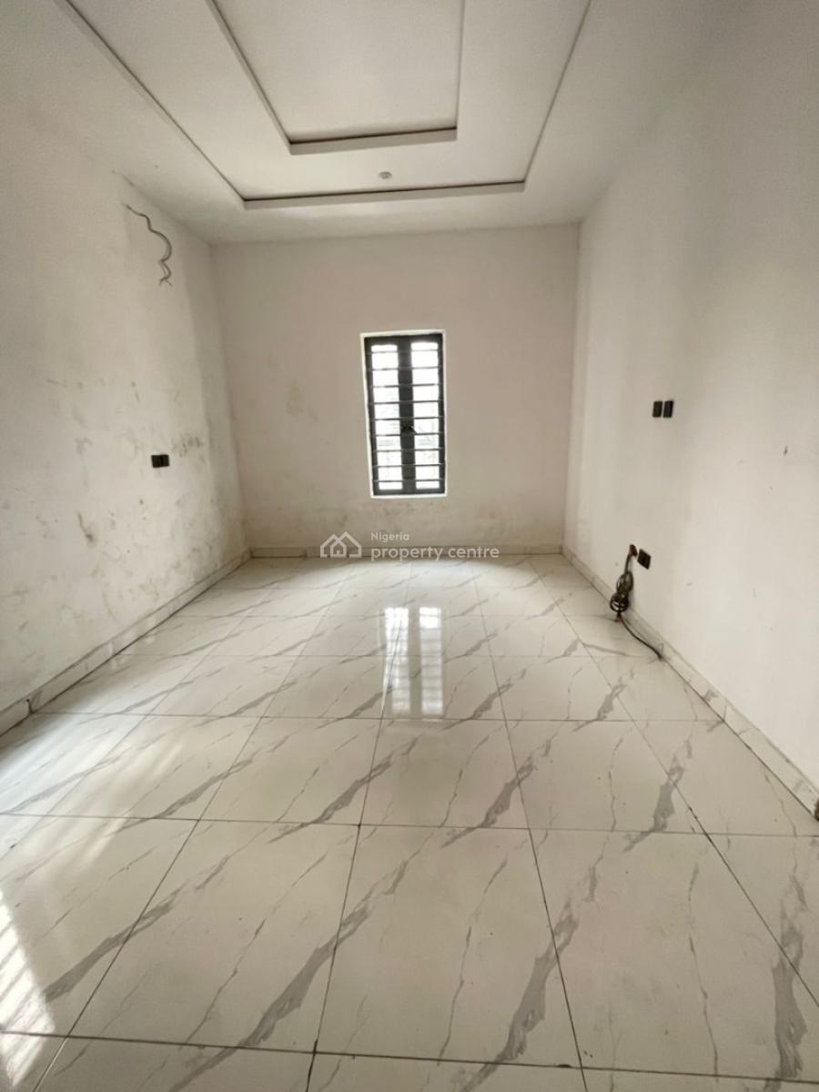 Well Spacious 3 Bedroom Apartment, Ikota, Lekki, Lagos, Flat / Apartment for Sale