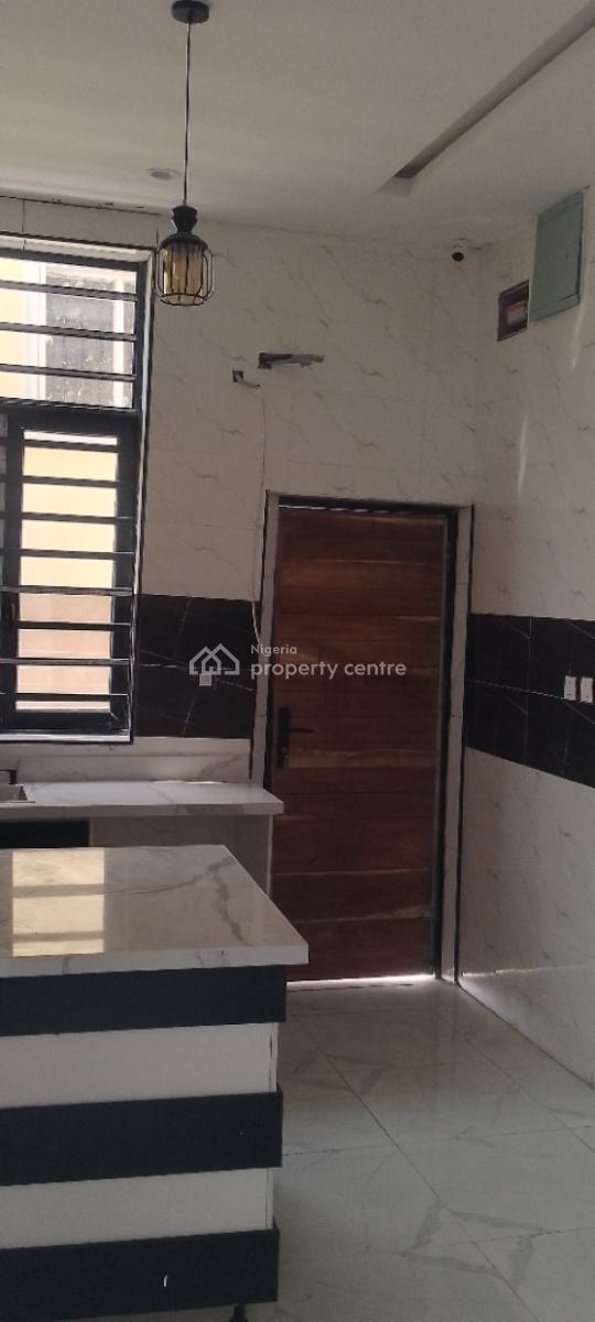 4 Bedroom Semi-detached Duplex with Bq, Ajah, Lagos, Semi-detached Duplex for Sale