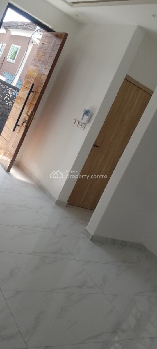 4 Bedroom Semi-detached Duplex with Bq, Ajah, Lagos, Semi-detached Duplex for Sale