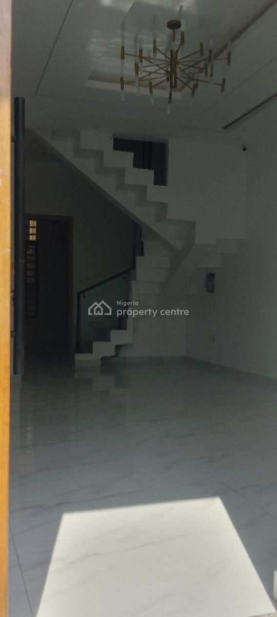 4 Bedroom Semi-detached Duplex with Bq, Ajah, Lagos, Semi-detached Duplex for Sale