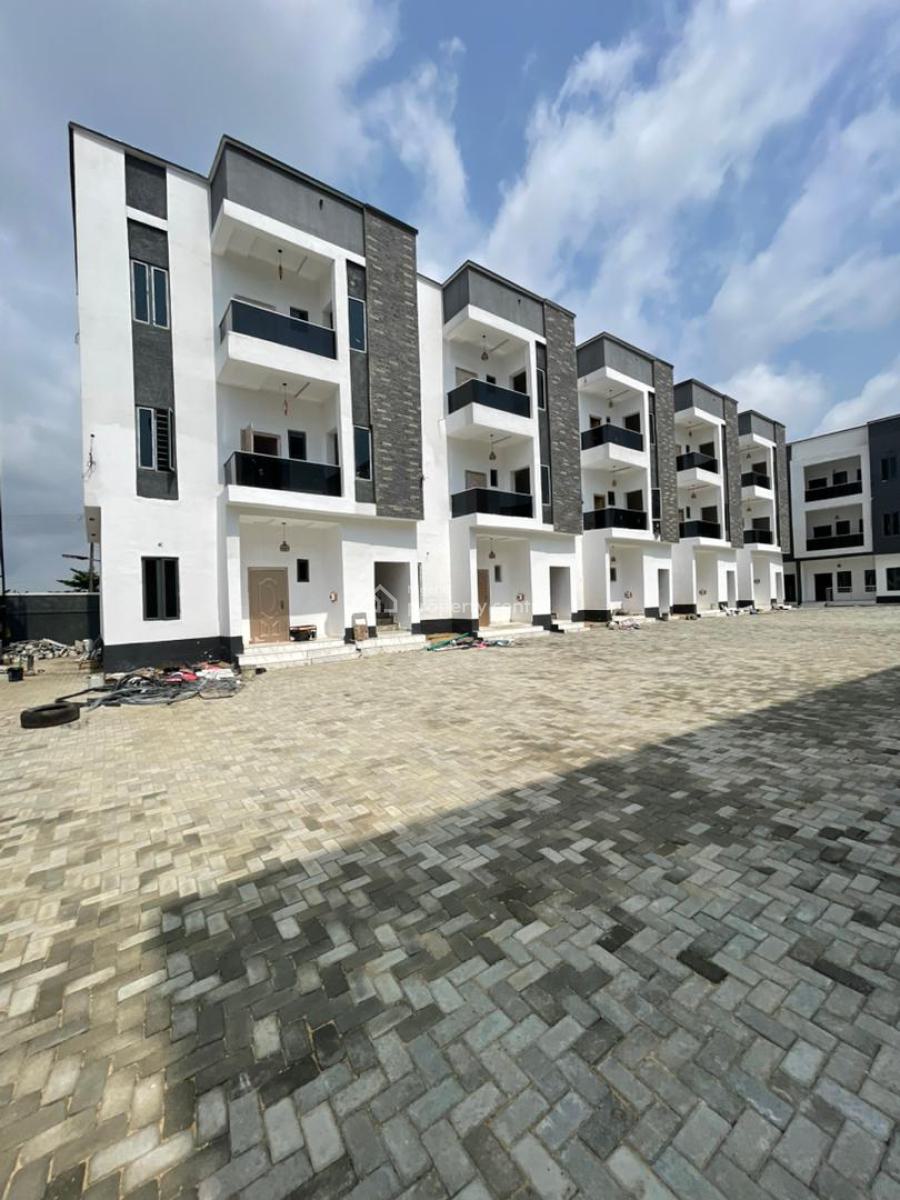 1 Bedroom Apartment, Ikota, Lekki, Lagos, Flat / Apartment for Sale