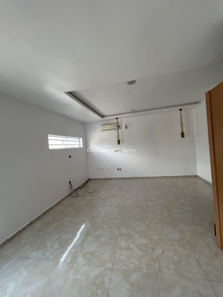 Newly Renovated 4 Bedroom Semi Detached House with a Bq, Osapa, Lekki, Lagos, Semi-detached Duplex for Rent