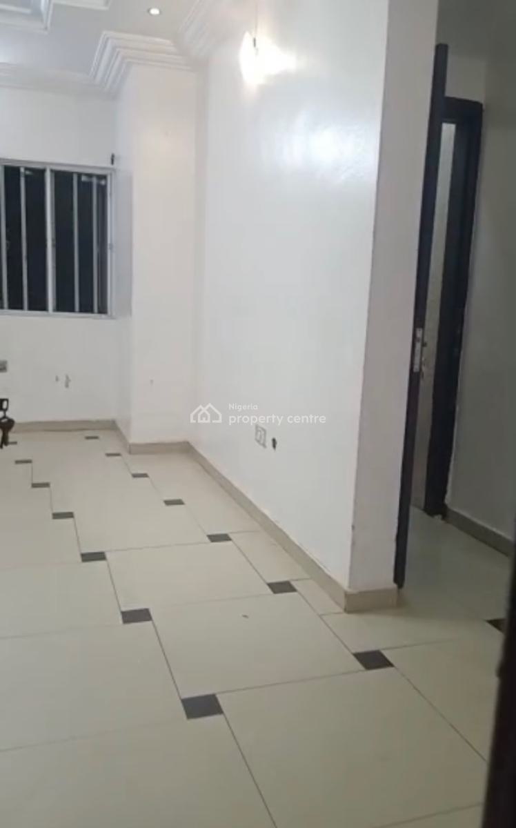 Luxury 2 Bedroom Apartment with an Inverter, Chevron, Lekki, Lagos, Flat / Apartment for Rent