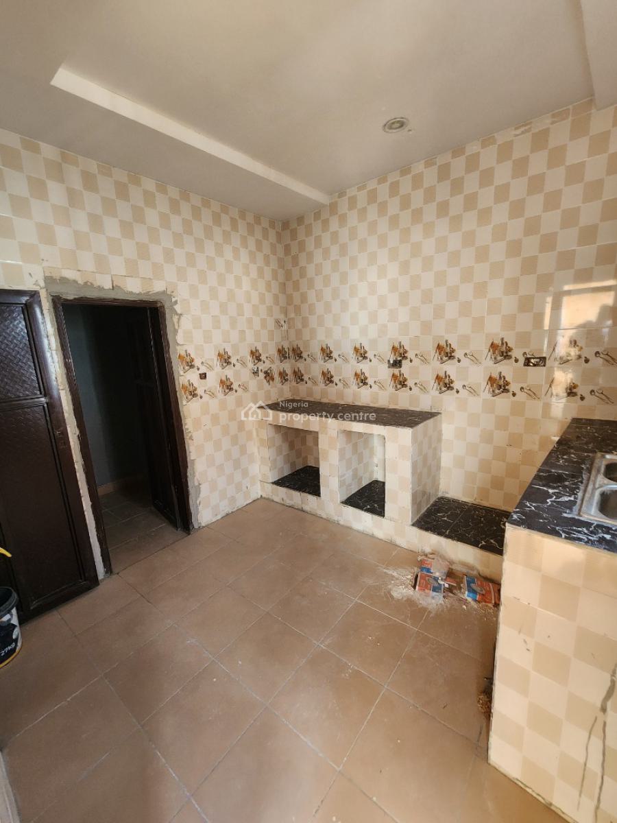 Luxury Two Bedroom Block of Flat, Dawaki, Gwarinpa, Abuja, Flat / Apartment for Rent