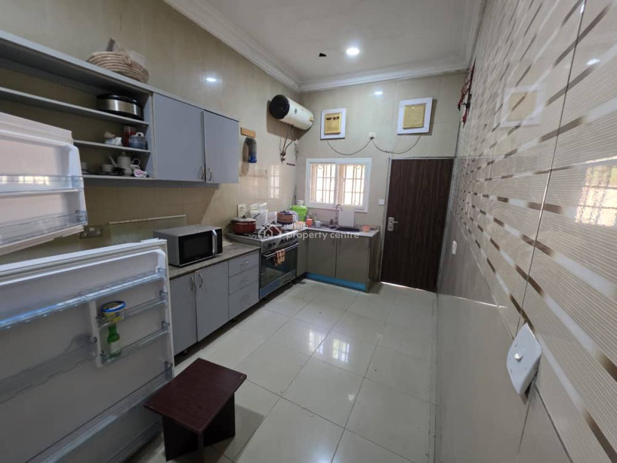 3 Bedroom Bungalow with 2 Bq, Life Camp, Abuja, Detached Bungalow for Rent