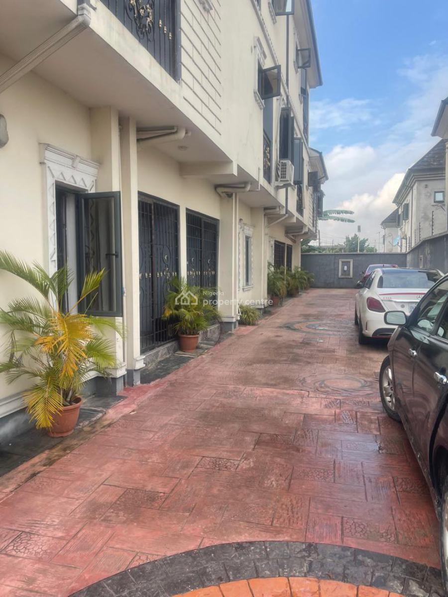 American Standard 4 Bedroom Duplex, Shell Cooperative Estate Off Pearls Gardens Eneka Eliozu Link Road, Eneka, Port Harcourt, Rivers, Flat / Apartment for Rent