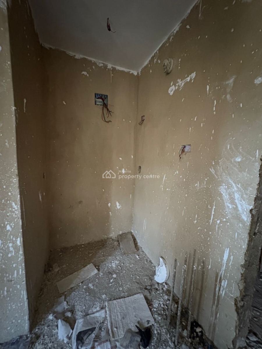 Cashflow Generating Investment Located in a High Demand Area, Obanikoro, Shomolu, Lagos, House for Sale