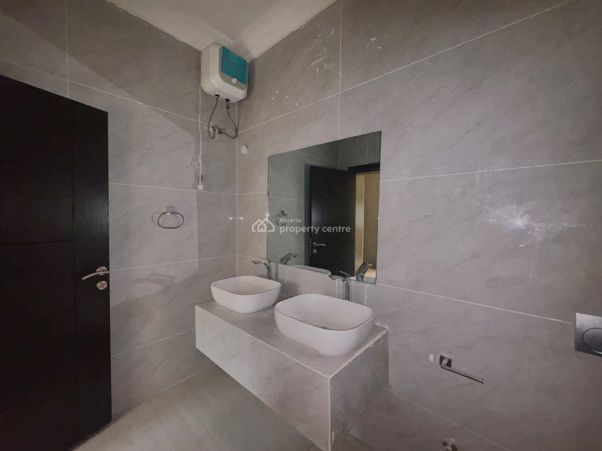 Fully Serviced 3 Bedroom Apartment, Lekki Phase 1, Lekki, Lagos, Flat / Apartment for Rent