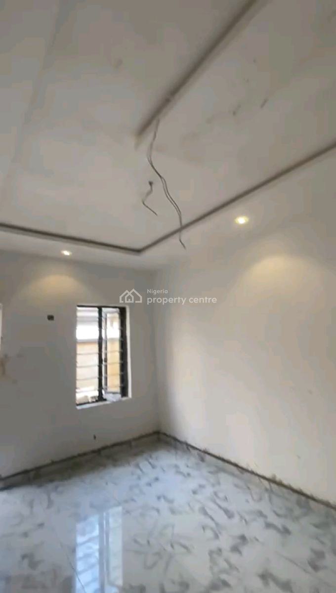 Newly Built Studio Apartment, Off Odunsi Street, Bariga, Shomolu, Lagos, Self Contain (single Rooms) for Rent