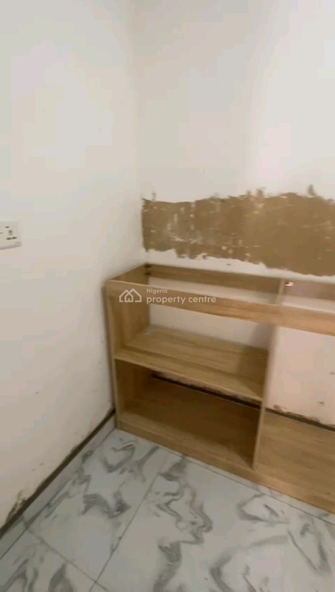 Newly Built Studio Apartment, Off Odunsi Street, Bariga, Shomolu, Lagos, Self Contain (single Rooms) for Rent