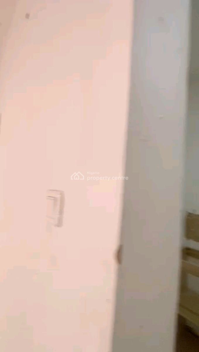 Newly Built Studio Apartment, Off Odunsi Street, Bariga, Shomolu, Lagos, Self Contain (single Rooms) for Rent