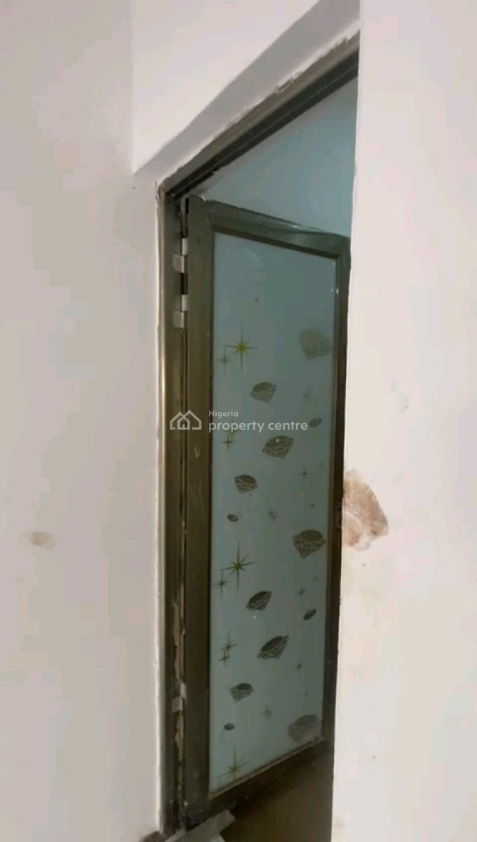 Newly Built Studio Apartment, Off Odunsi Street, Bariga, Shomolu, Lagos, Self Contain (single Rooms) for Rent