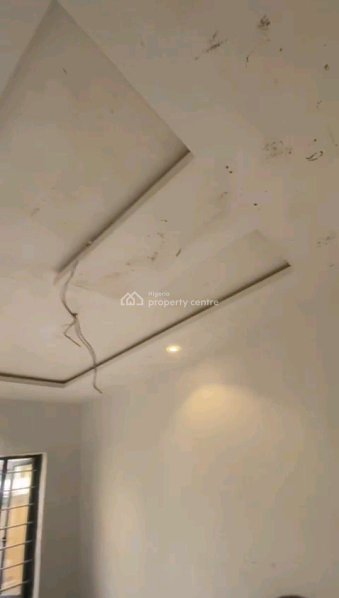 Newly Built Studio Apartment, Off Odunsi Street, Bariga, Shomolu, Lagos, Self Contain (single Rooms) for Rent