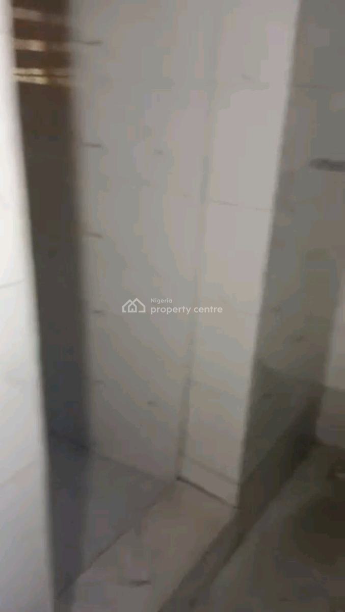 Decent Spacious 2bedroom Ground Floor All Room En-suite, Mko Abiola Garden Secretariat, Ikeja, Lagos, Flat / Apartment for Rent