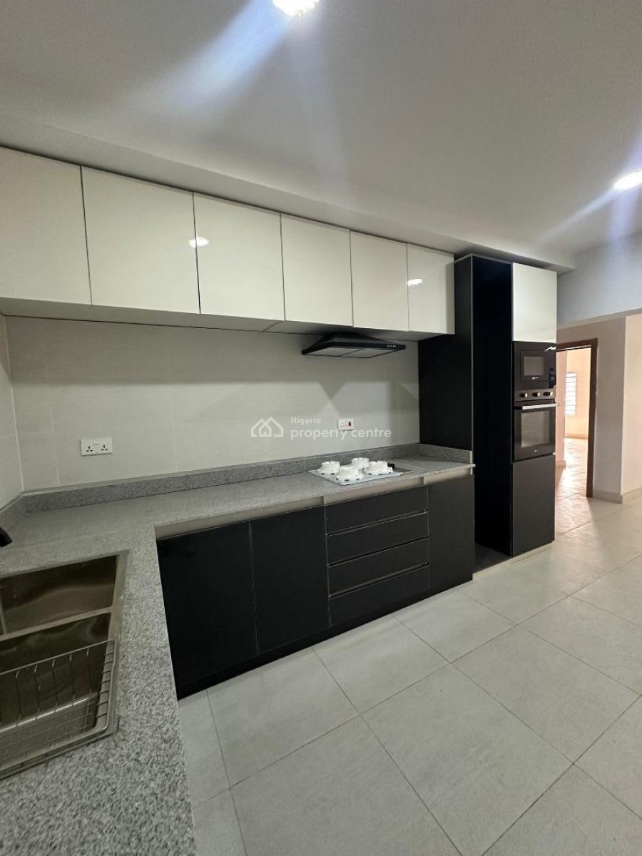 Fully Serviced 2-bedroom Apartment with Swimming Pool, Gym & Elevator, Lekki Phase 1, Lekki, Lagos, House for Sale