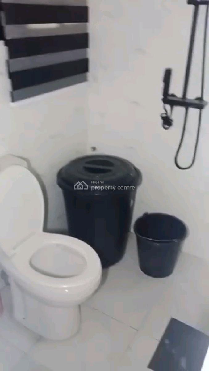 Decent Spacious 2 Bedroom Ground Floor All Room En-suite, Mko Abiola Garden Secretariat, Ikeja, Lagos, Flat / Apartment for Rent