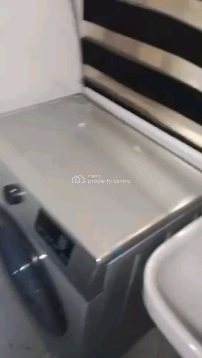 Decent Spacious 2 Bedroom Ground Floor All Room En-suite, Mko Abiola Garden Secretariat, Ikeja, Lagos, Flat / Apartment for Rent