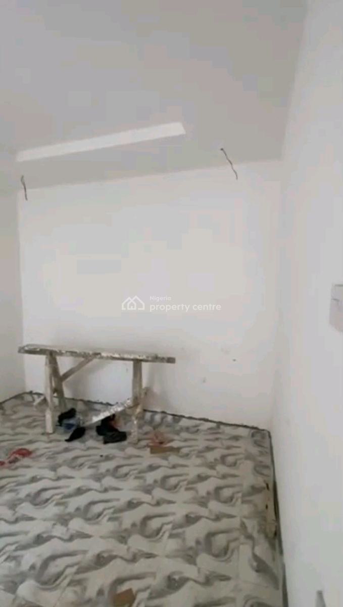 Newly Built Mini Upflat with 2t1b All Tilled with Kitchen Cabs, Ifako, Gbagada, Lagos, Mini Flat (room and Parlour) for Rent