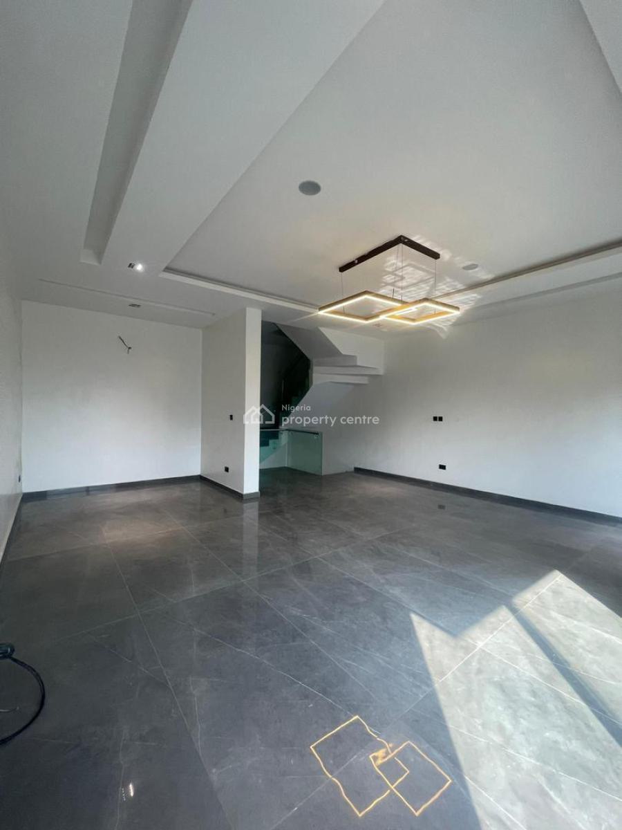 Luxury 4 Bedroom Terrace Duplex in an Estate with Amazing Features, Lekki Phase 1, Lekki, Lagos, House for Sale