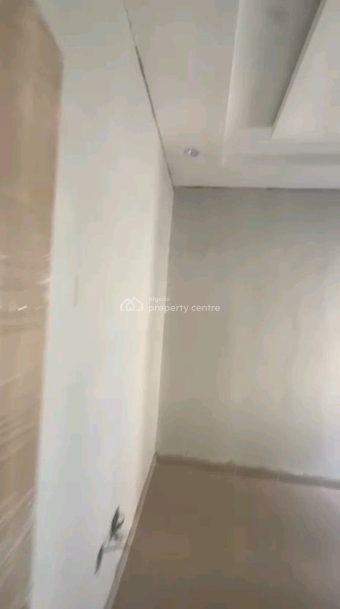 Newly Built and Modern 5 Units 2 Bedroom Apartment, Off Ayodele Okeowo, Soluyi, Gbagada, Lagos, Flat / Apartment for Rent