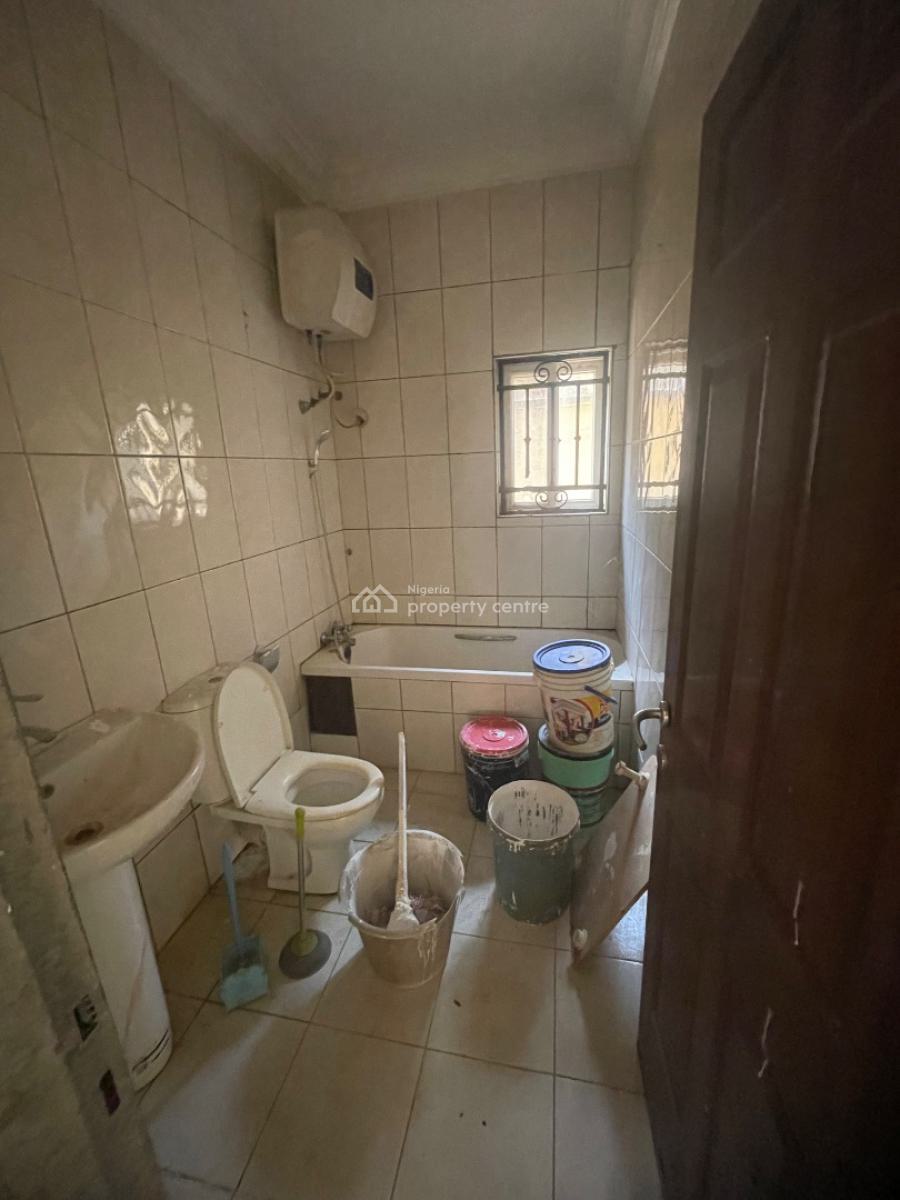 Spacious and Sharp 3 Bedroom Flat, Mobile Road, Ajah, Lagos, Flat / Apartment for Rent