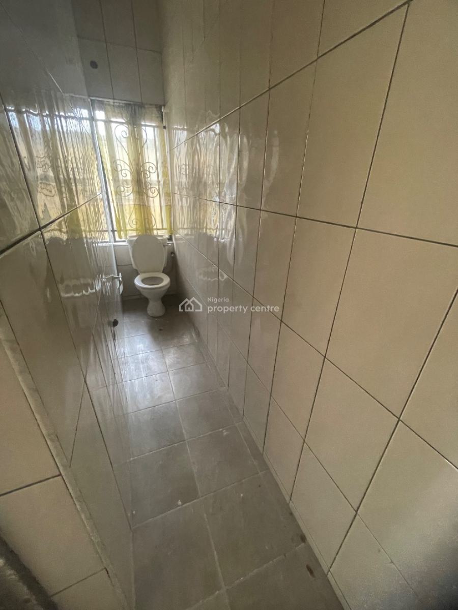 Spacious and Sharp 3 Bedroom Flat, Mobile Road, Ajah, Lagos, Flat / Apartment for Rent