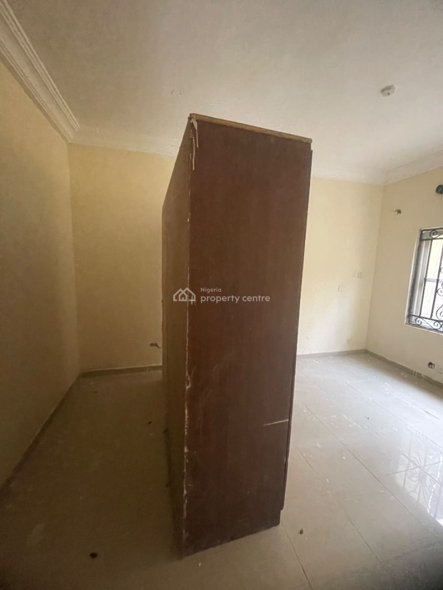 Spacious and Sharp 3 Bedroom Flat, Mobile Road, Ajah, Lagos, Flat / Apartment for Rent