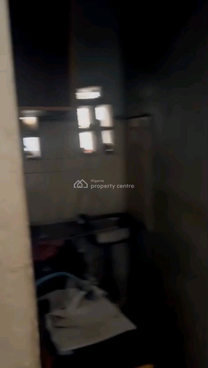 Standard Mini Flat, Onike, Yaba, Lagos, Mini Flat (room and Parlour) for Rent