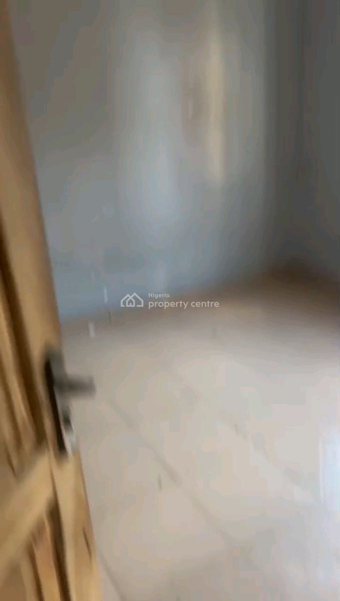 Standard Mini Flat, Onike, Yaba, Lagos, Mini Flat (room and Parlour) for Rent