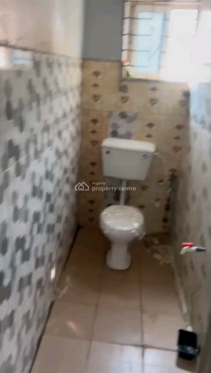 Standard Mini Flat, Onike, Yaba, Lagos, Mini Flat (room and Parlour) for Rent