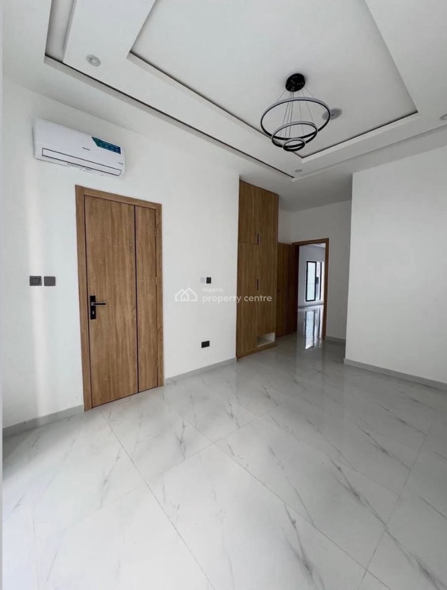 Luxury 2 Bedroom Apartment with Gym Swimming Pool, Ikate Elegushi, Lekki, Lagos, Flat / Apartment for Sale