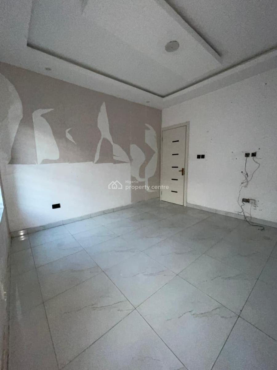 Very Spacious Semi-master Shared Apartment with Standard Kitchen, Salem, Ikate, Lekki, Lagos, Self Contain (single Rooms) for Rent