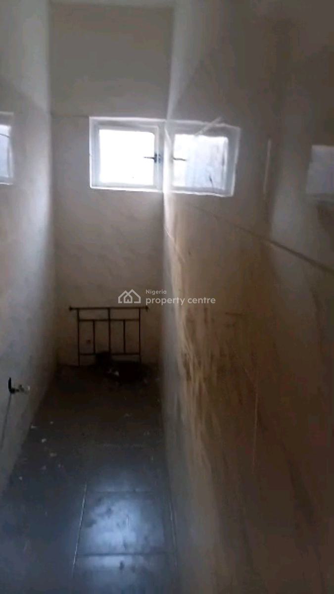 Newly Refurbished Decent 3 Bedroom Flat, Mende, Maryland, Lagos, Flat / Apartment for Rent