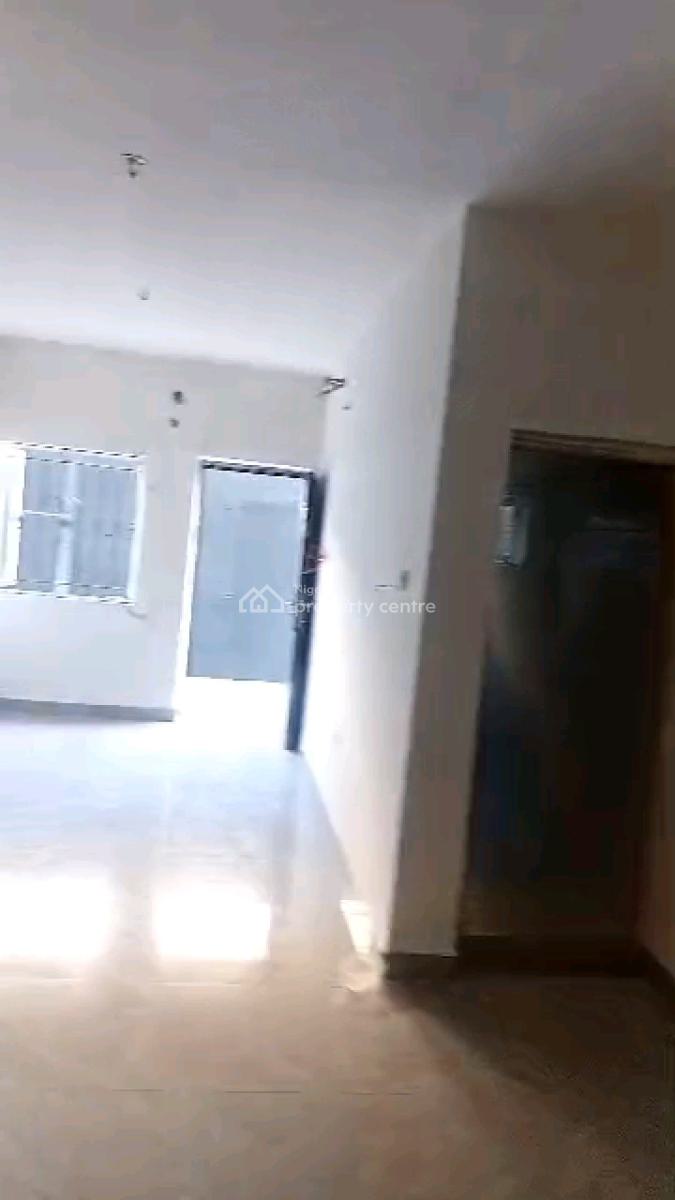 Newly Refurbished Decent 3 Bedroom Flat, Mende, Maryland, Lagos, Flat / Apartment for Rent