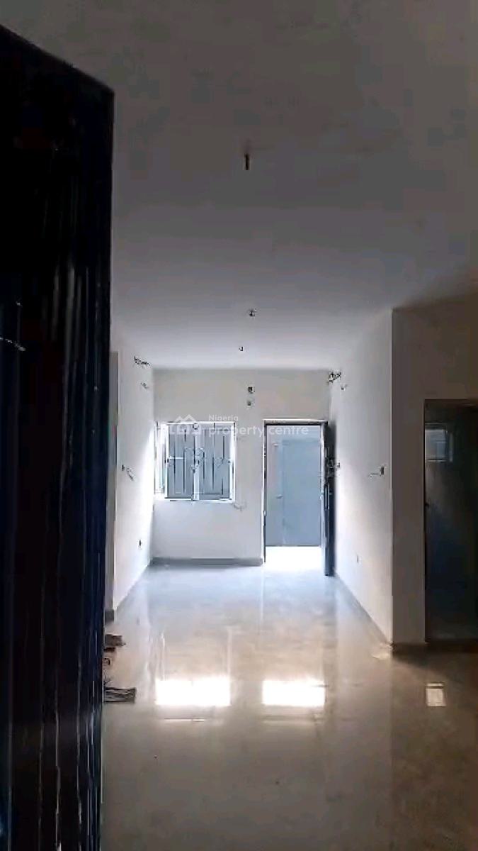 Newly Refurbished Decent 3 Bedroom Flat, Mende, Maryland, Lagos, Flat / Apartment for Rent