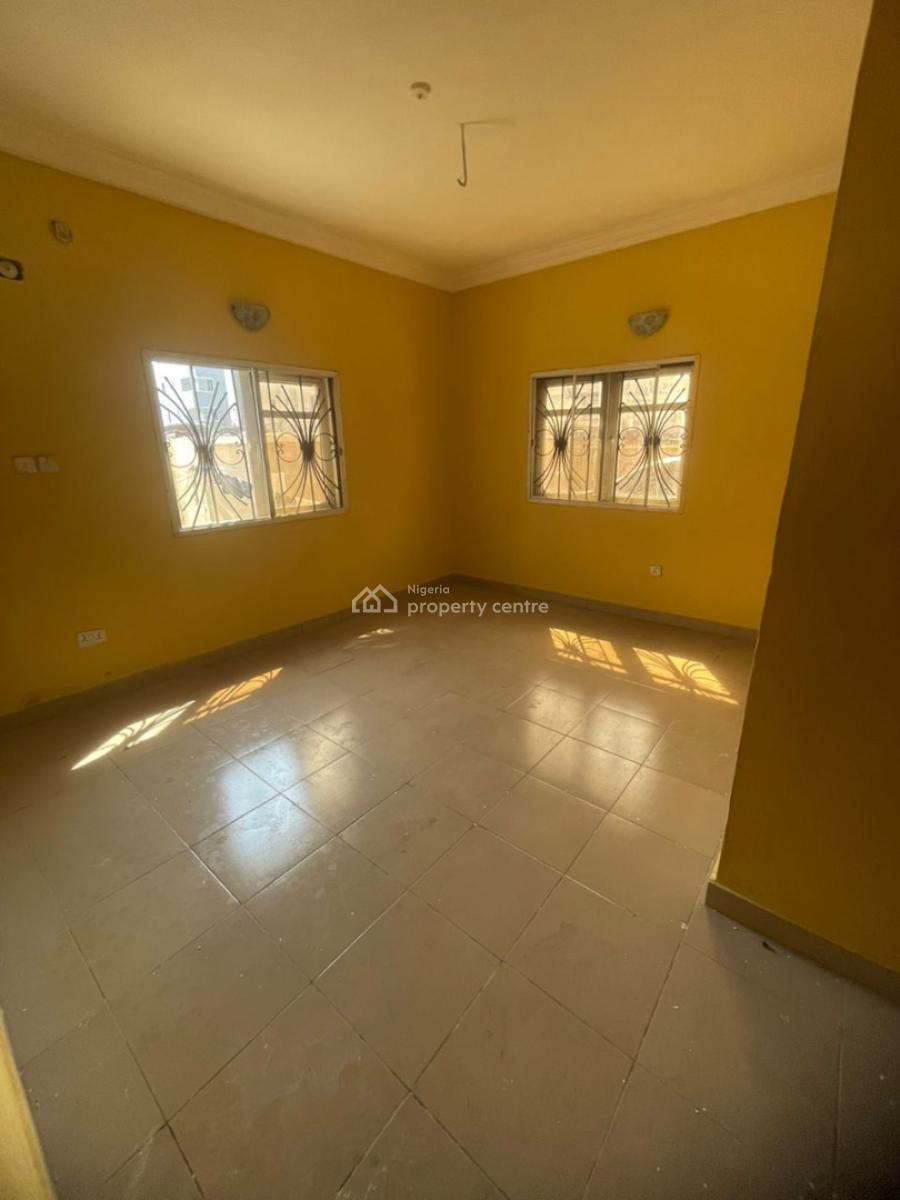 a Spacious and Sharp 3 Bedroom Apartment, Mobil Road, Ajah, Lagos, Flat / Apartment for Rent