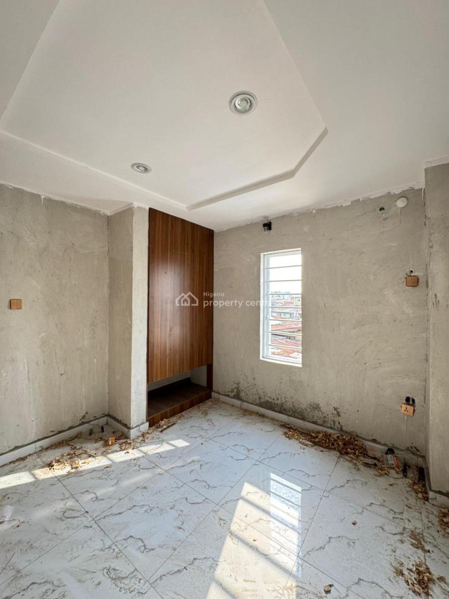 Premium 2-bedroom Apartments in Surulere -- Excellent Family Home & Sm, Experience Modern Urban Living in This Stunning Newly Built 2-bedroom, Surulere, Lagos, Block of Flats for Sale