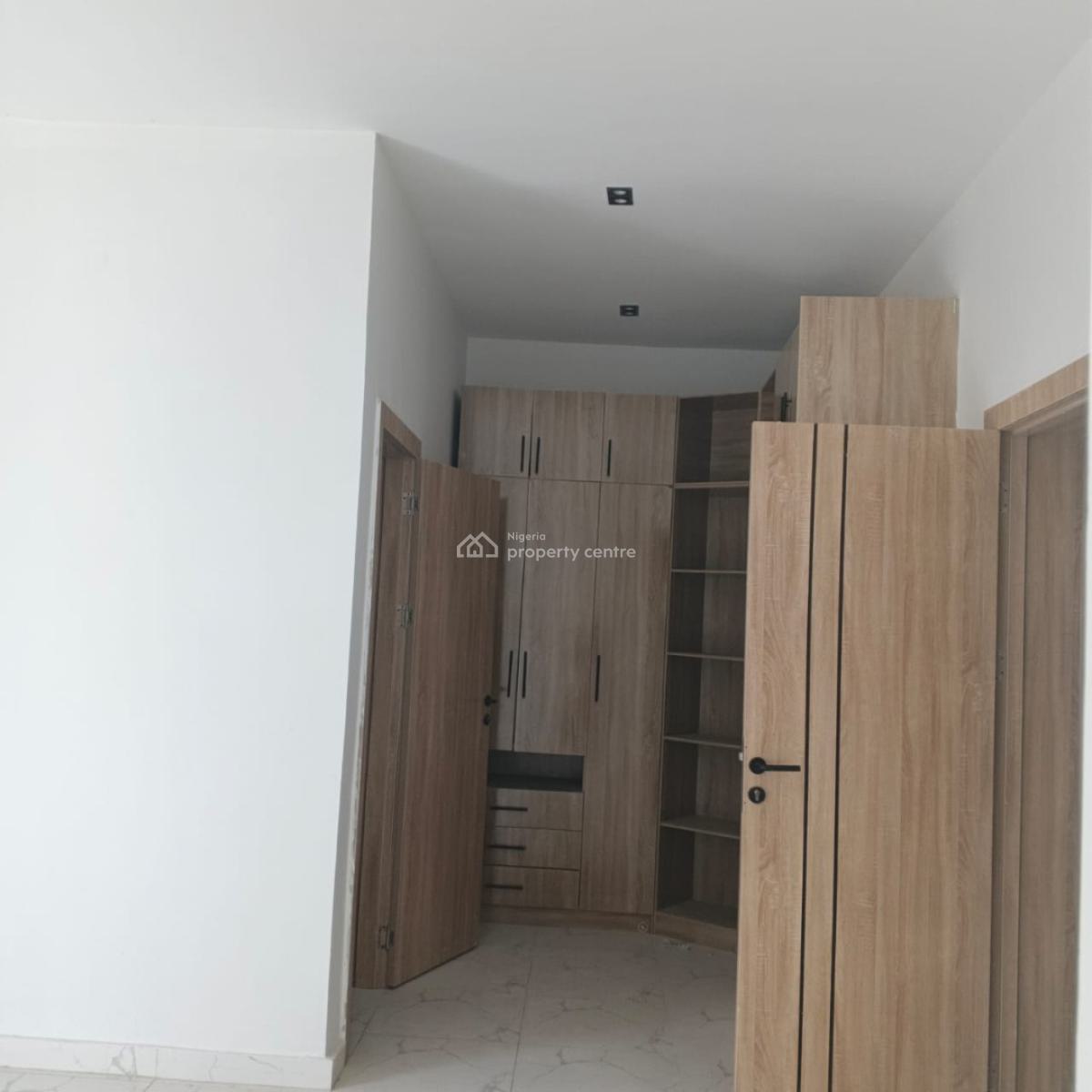 Newly Built 4 Bedrooms Terraced Duplex, Lagos Business School, Ajah, Lagos, Terraced Duplex for Sale