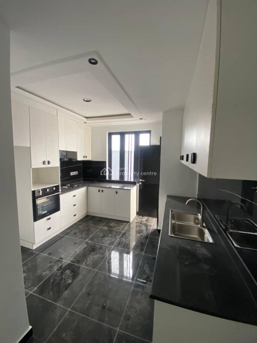 Newly Built 3 Bedroom Apartment, Ikate, Lekki, Lagos, Flat / Apartment for Rent