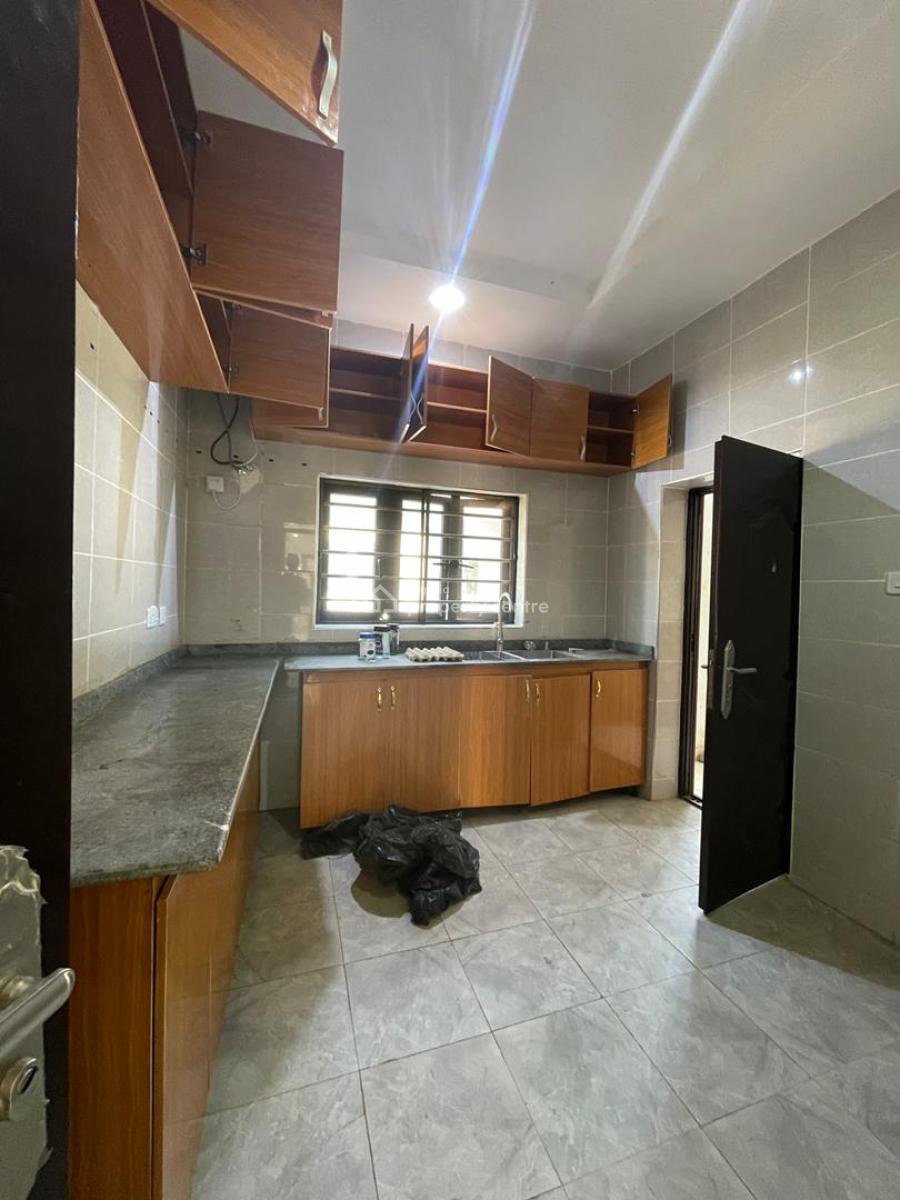 Lovely & Spacious 2 Bedroom Flat, After Berger Clinic By Nigerian Ghana School, Life Camp, Abuja, Flat / Apartment for Rent