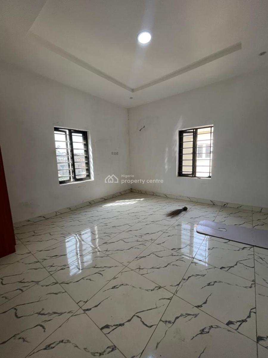 Lovely & Spacious 2 Bedroom Flat, After Berger Clinic By Nigerian Ghana School, Life Camp, Abuja, Flat / Apartment for Rent