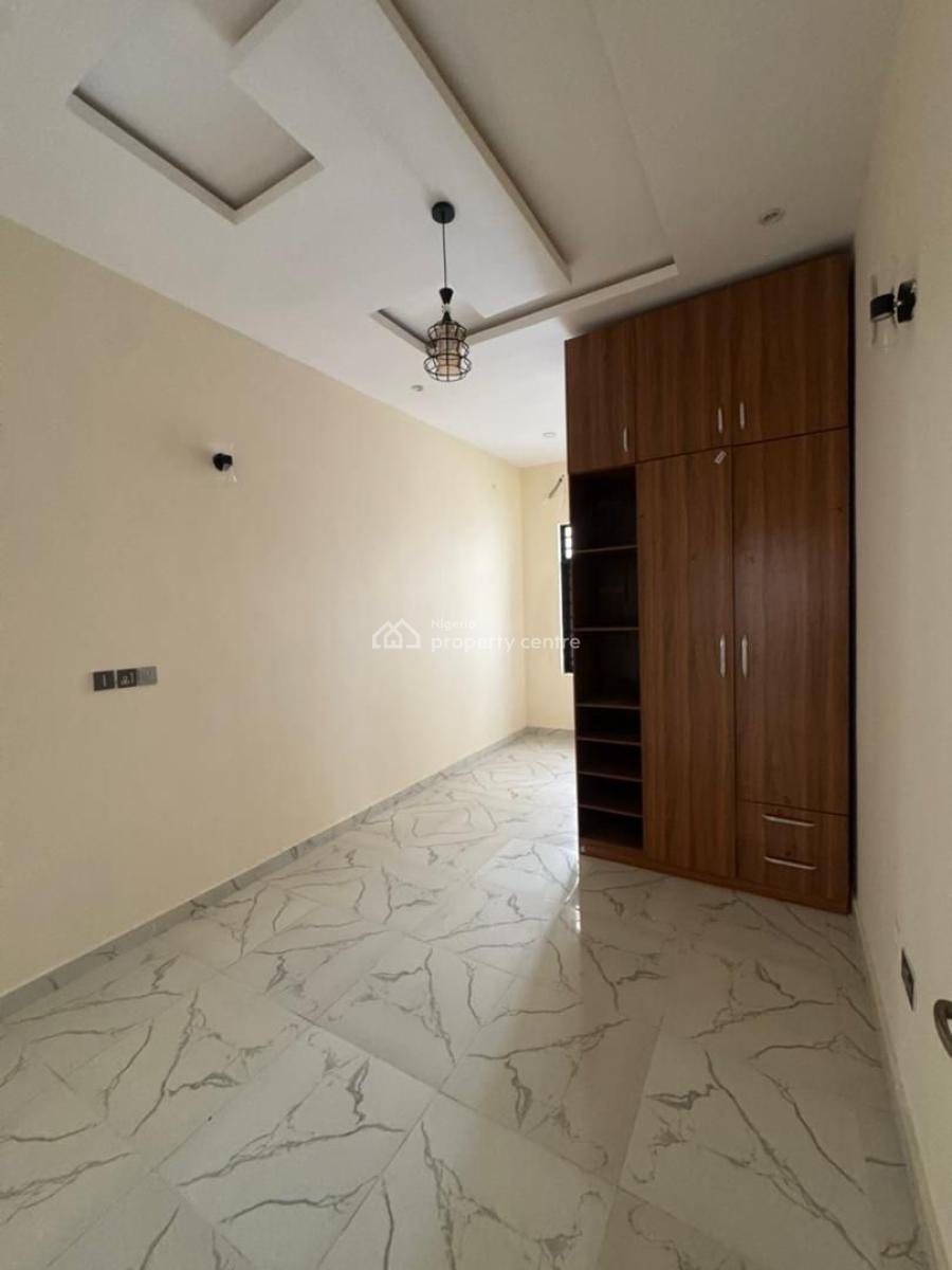 Two Bedroom Apartments, Lekki, Lagos, Flat / Apartment for Rent