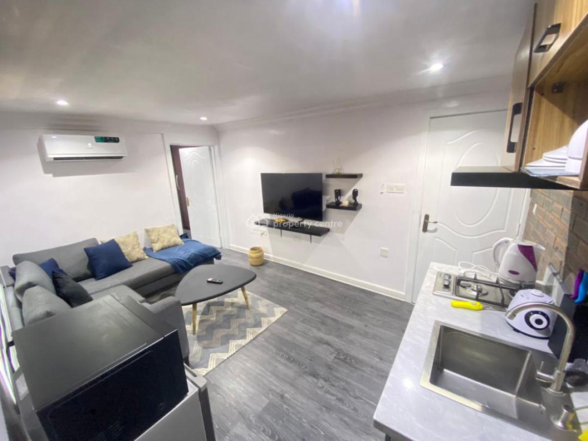 Mini Flat, Off Admiralty Way, Lekki, Lagos, Mini Flat (room and Parlour) for Rent