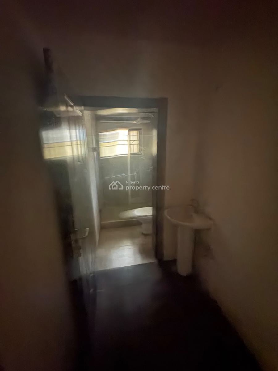 1 Bedroom / Mini Flat, Ayinde Akinmade, Lekki, Lagos, Mini Flat (room and Parlour) for Rent