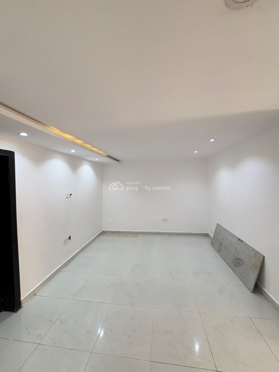 1 Bedroom / Mini Flat, Ayinde Akinmade, Lekki, Lagos, Mini Flat (room and Parlour) for Rent